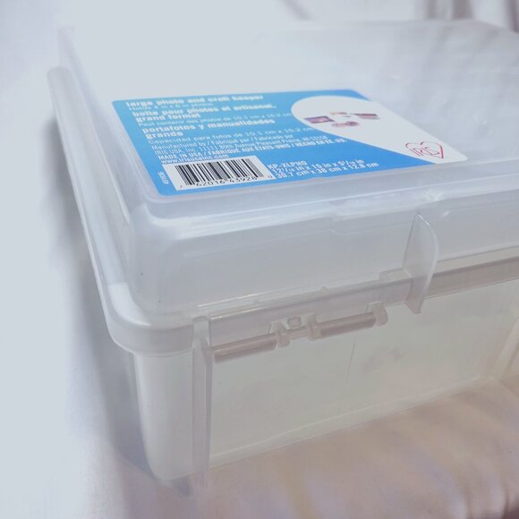 Iris Large Photo & Craft Keeper-NWT-Clear/16 Small In 1 Large - Picture 2 of 11